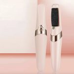 Heely, az elektromos görgő a kemény bőr eltávolítására a sarkakon